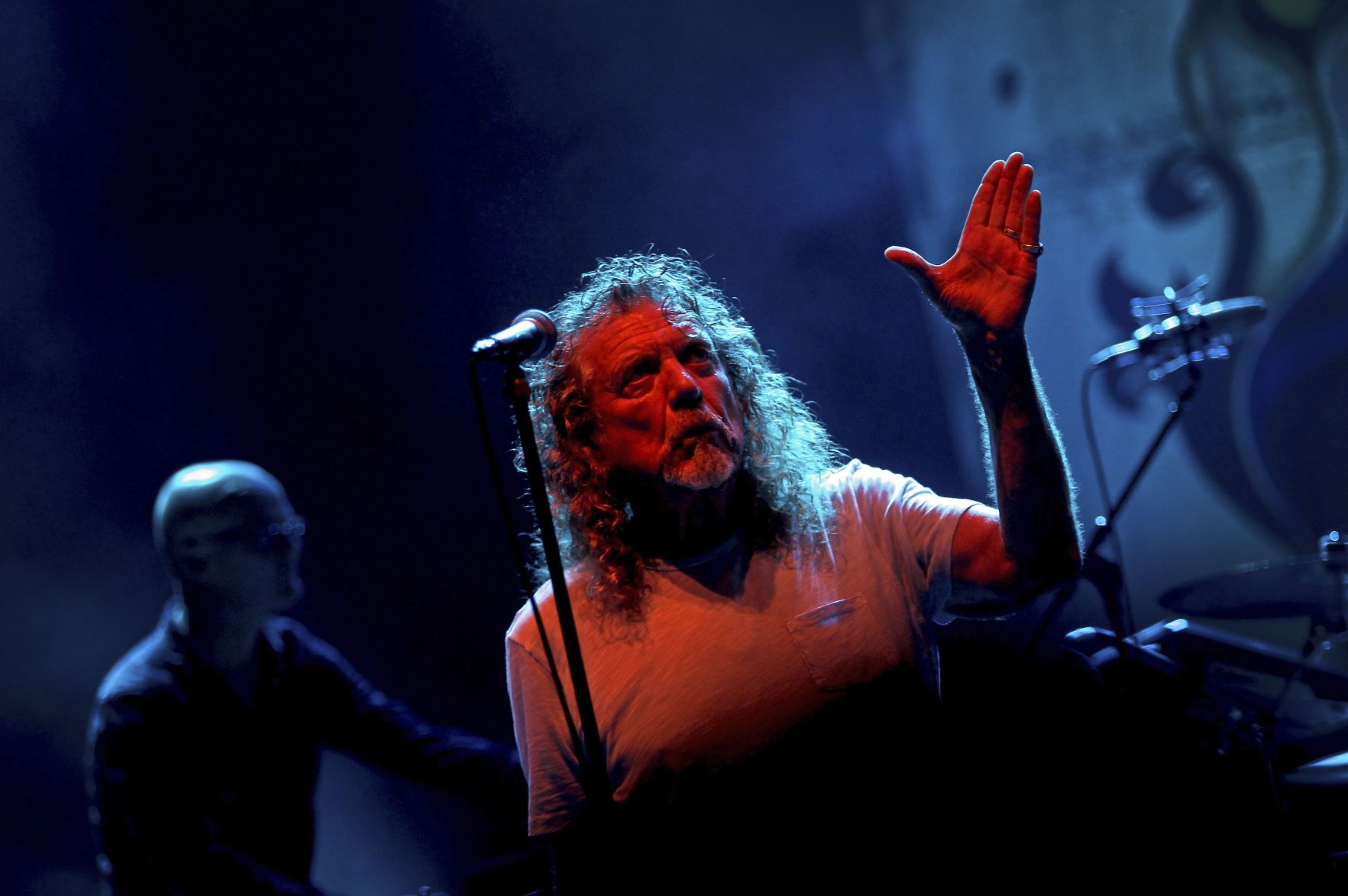 Robert Plant takes Zeppelin songs to new places (copy)